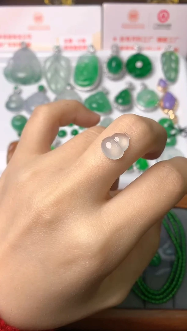 【闪购商品】定制翡翠未镶嵌裸石（镶嵌定制）