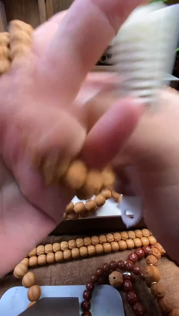 猴头核桃手串龙蛇补籽