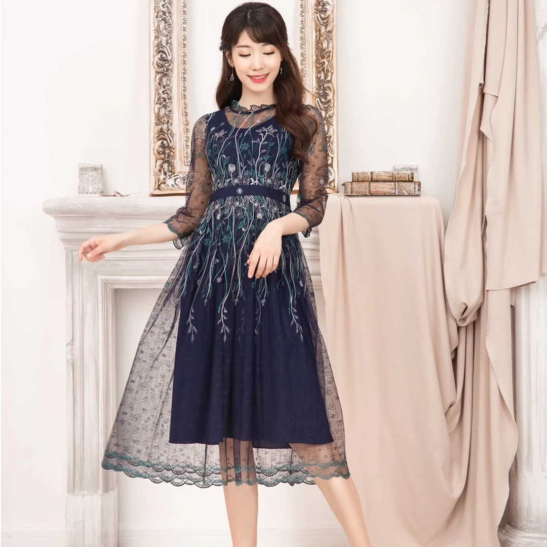 定位刺绣连衣裙L7651新款遮肚优雅时尚洋气黄金分割线源头厂家