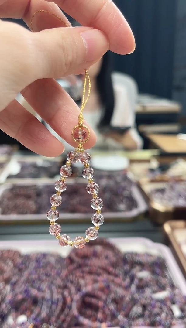 未镶嵌车挂水晶超七金草莓手机挂  多样性发一