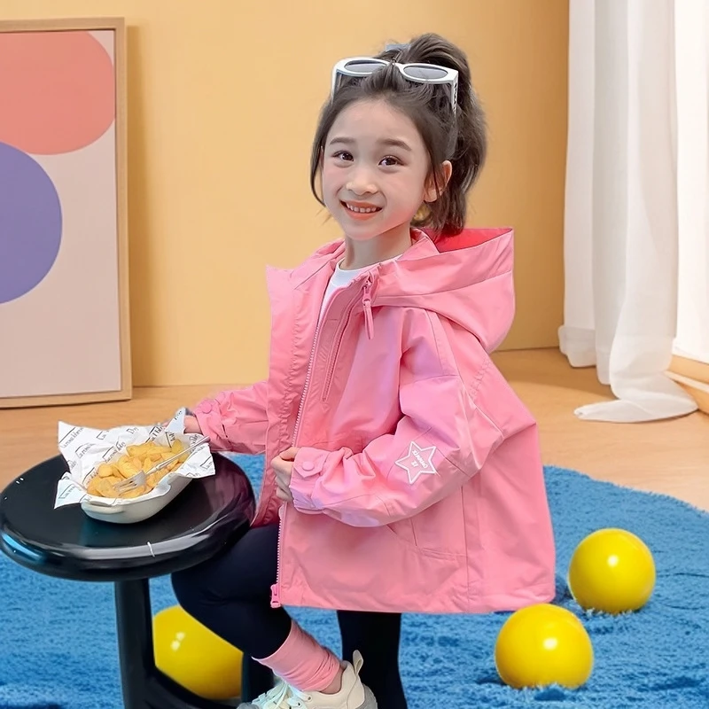 女童外套春秋款2025新款洋气女宝宝秋装韩版风衣儿童装秋季冲锋衣