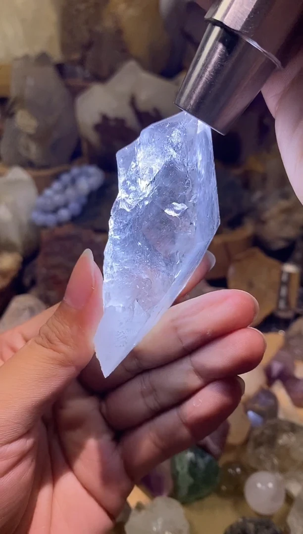 水晶珠宝半成品未镶嵌白水晶原石
