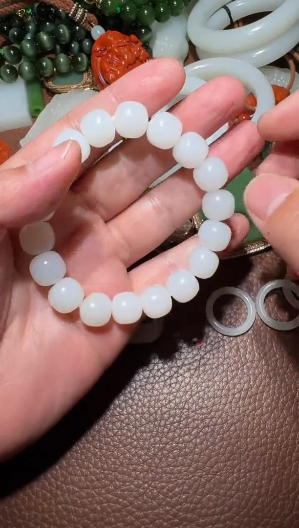 未镶嵌和田玉挂件沐*和田玉