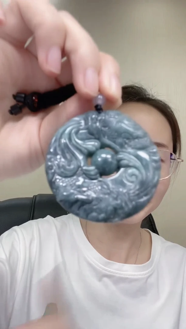 翡翠未镶嵌颈饰XW0704001