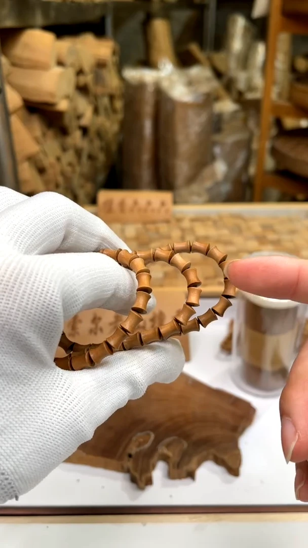 【闪购商品】檀香木其他6x8竹节珠单圈