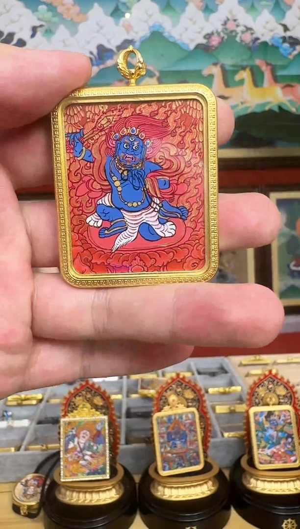 吊坠不动老师-热贡纯手绘-卓玛