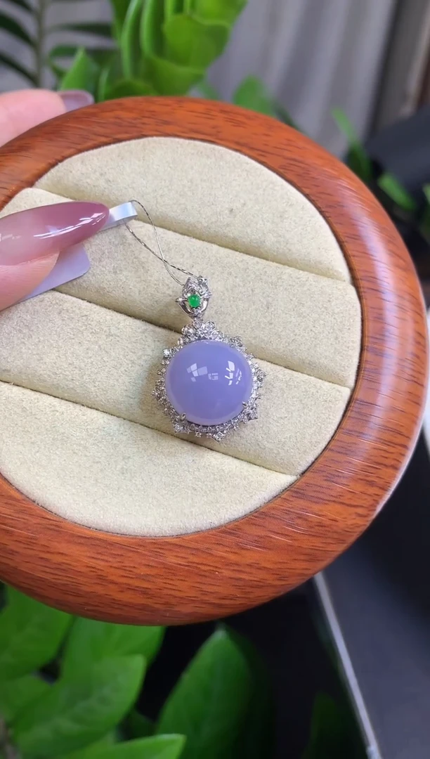 翡翠18K金镶嵌吊坠(不含链)蛋面