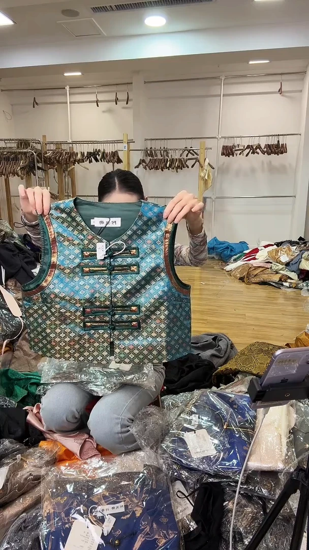 L码        105-115斤