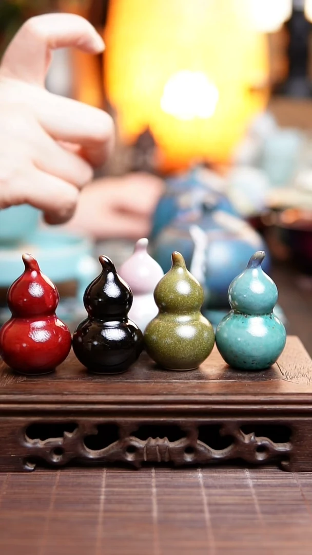 五福临门 五只小葫芦