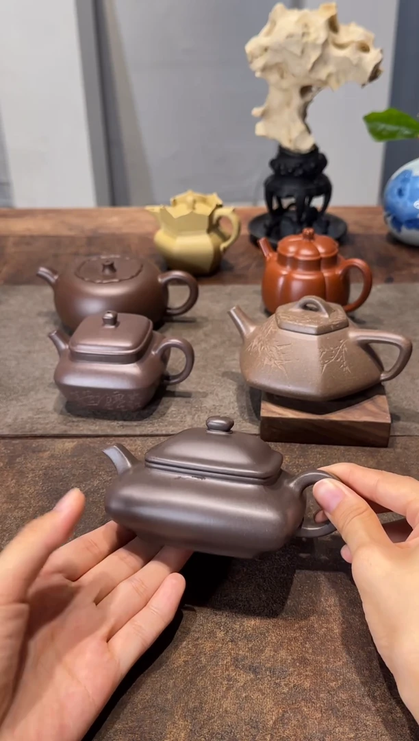 茶壶紫砂心**向寒灰老人老紫泥