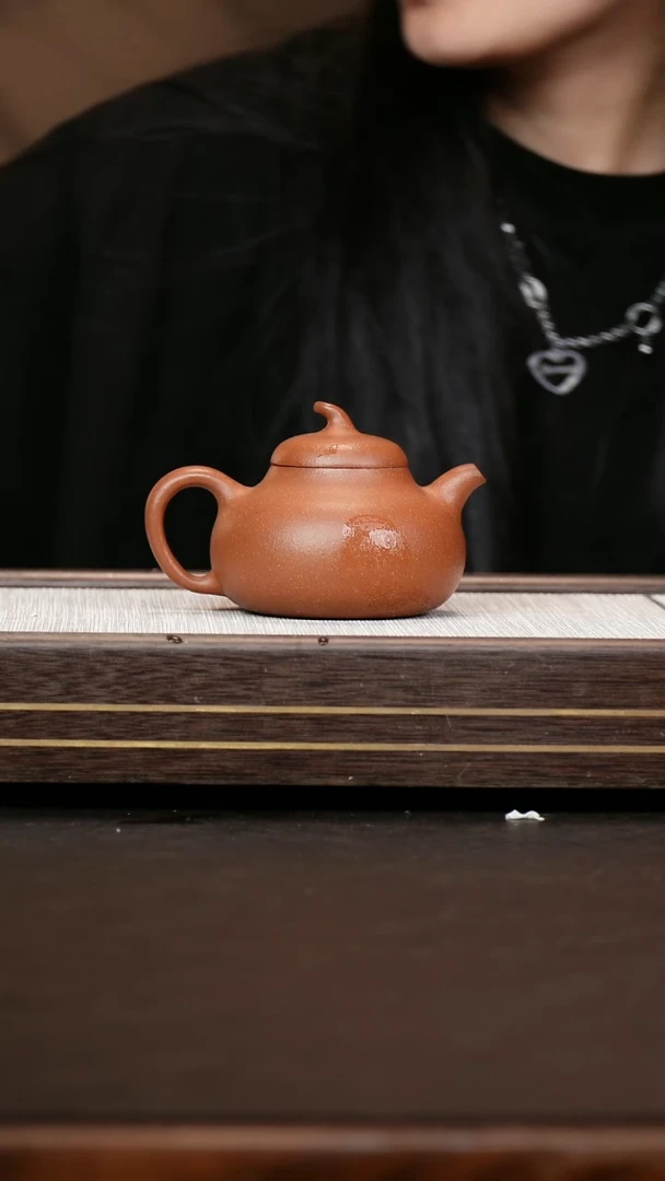 茶壶紫砂金降坡   茄瓜壶 福利