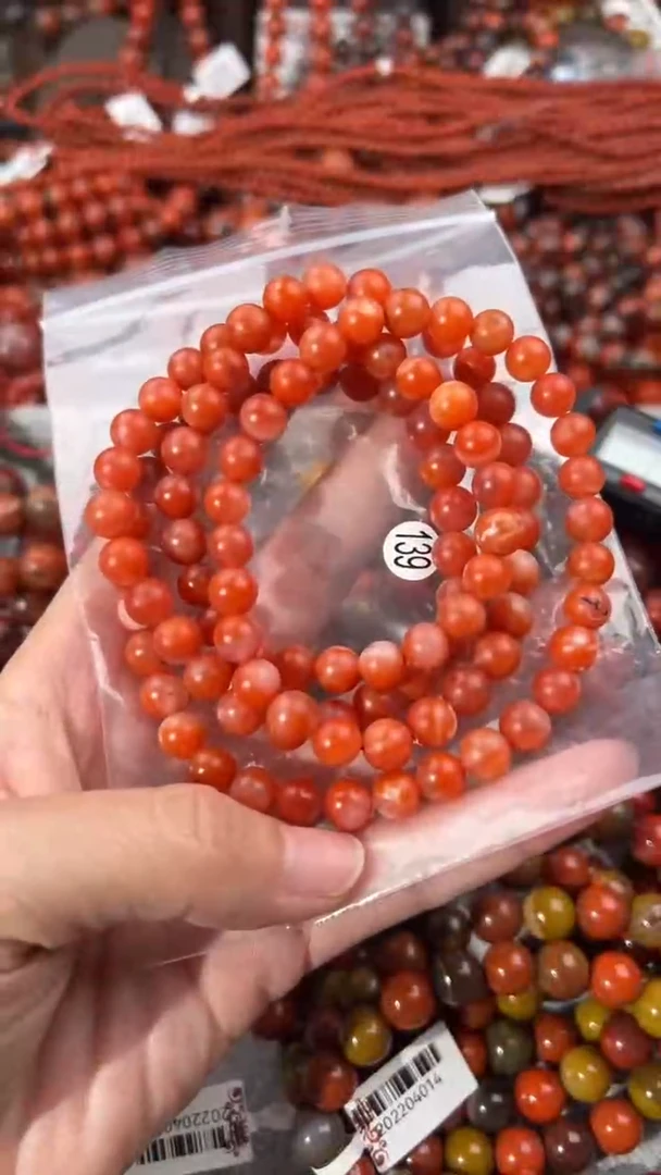 南红玛瑙手串未镶嵌7+