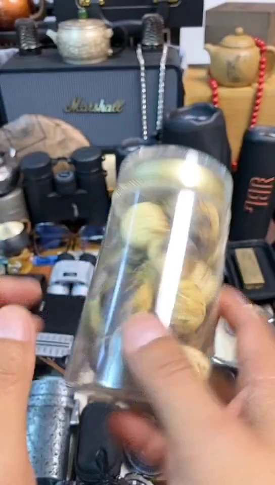 瓷片闪购商品，如图所示