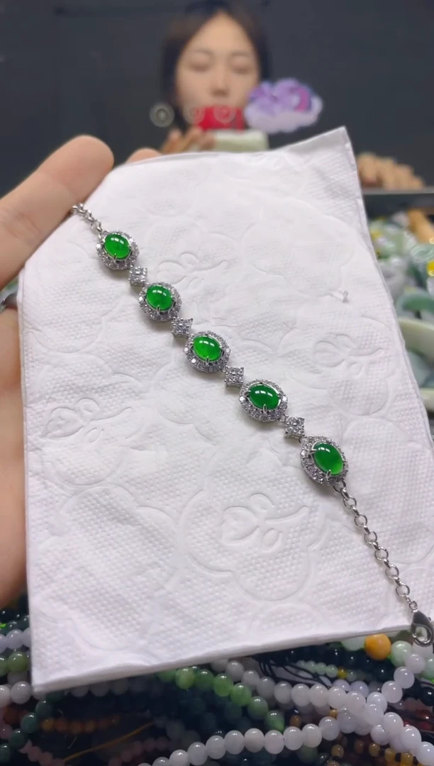 颈饰未镶嵌翡翠多样性择优发货