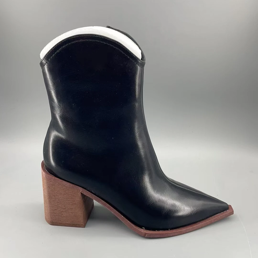 062时装靴中筒方头女鞋粗跟单里短靴筒靴圆头绒里女靴女士尖头