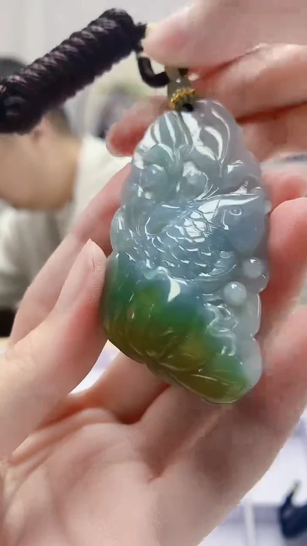 未镶嵌定制翡翠4898zm-毛货挂件119荷叶鱼