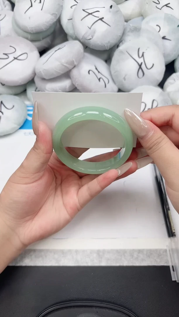 女款工艺手镯84-58.1