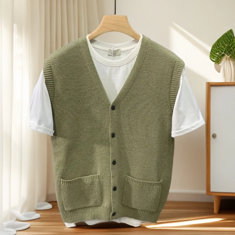 2025新款秋季韩版男士针织马甲休闲百搭款无袖背心毛衣时尚坎肩潮