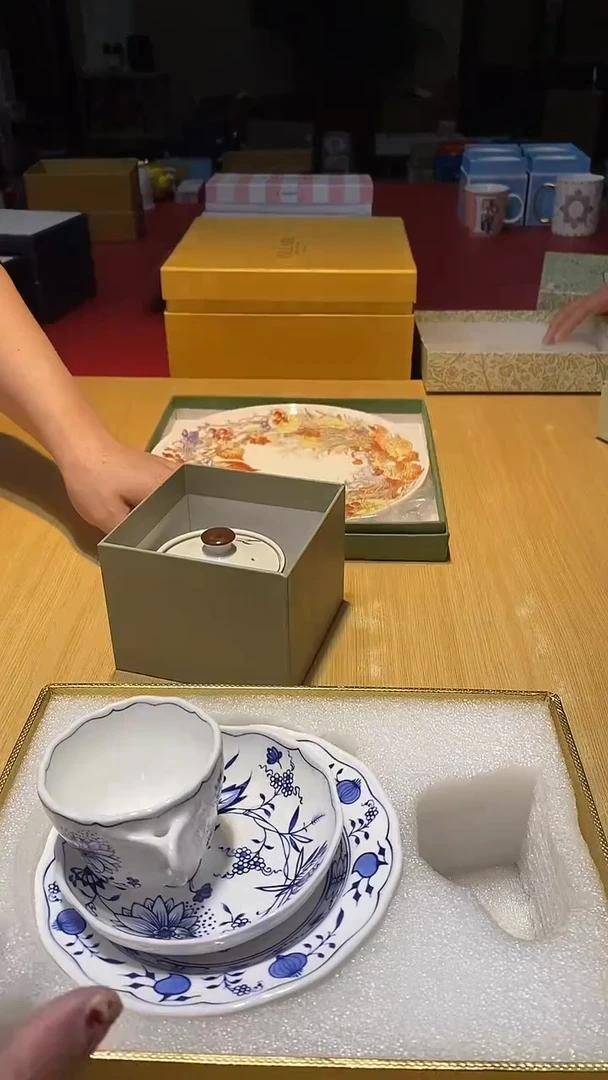 瓷片生活的本意是开心啊@@1
