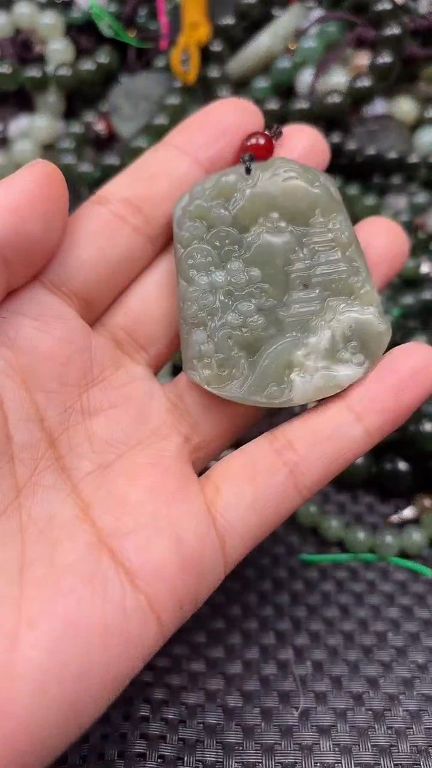 颈饰未镶嵌和田玉1