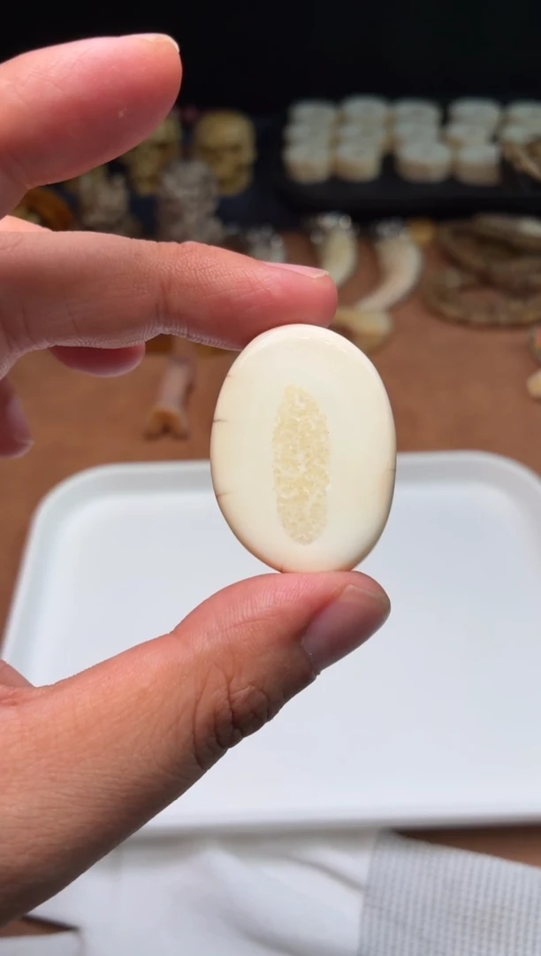 牛骨其他J117-饼子吊坠