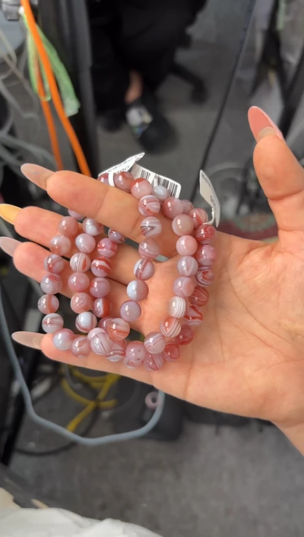 南红玛瑙手串未镶嵌缠丝8-9mm单圈多样性发1