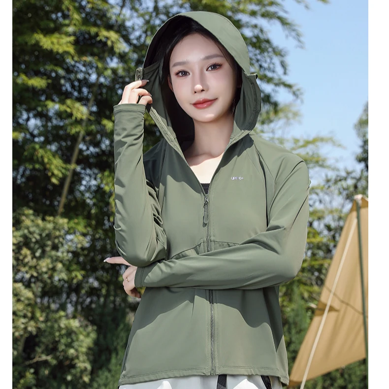 防晒衣新款夏季女款户外黑胶帽檐薄款透气防紫外线皮肤衣