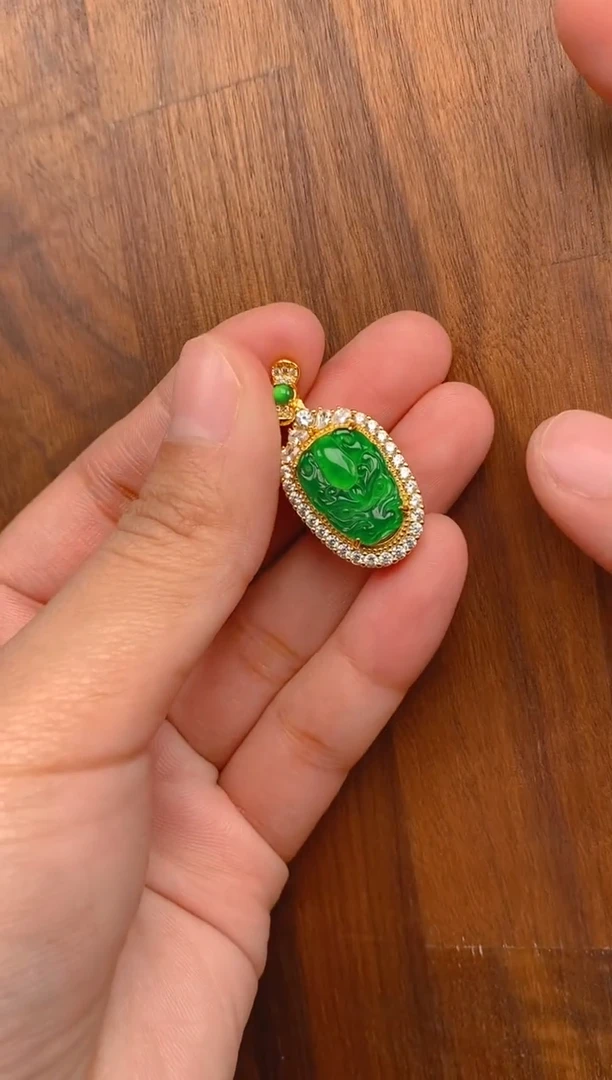 【闪购商品】翡翠吊坠(不含链)银S925镶嵌龙头吊坠