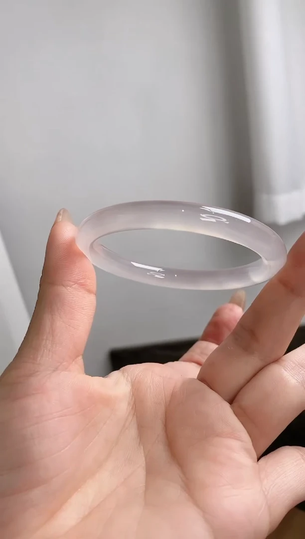 玛瑙/玉髓手镯未镶嵌58圈 卡8