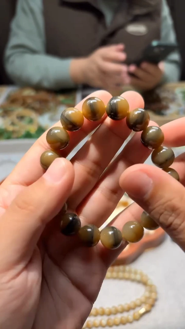 颈饰未镶嵌和田玉新疆全玉化糖青花一线天卡12