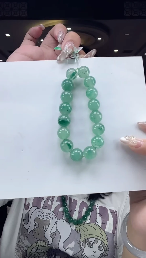 石英质玉手镯未镶嵌手串