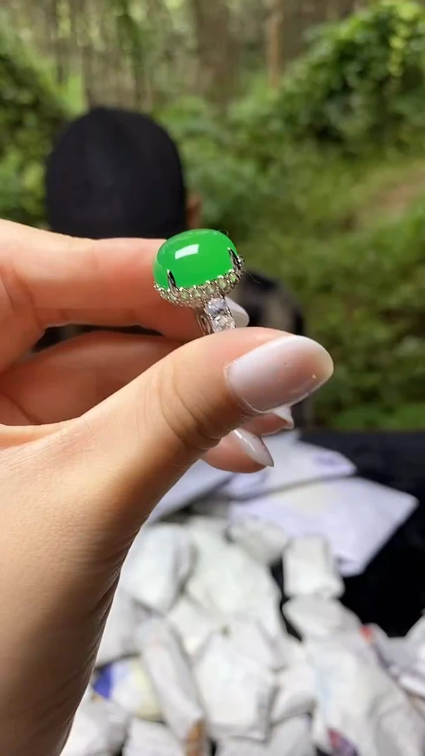 满色吊坠  所见即所得！