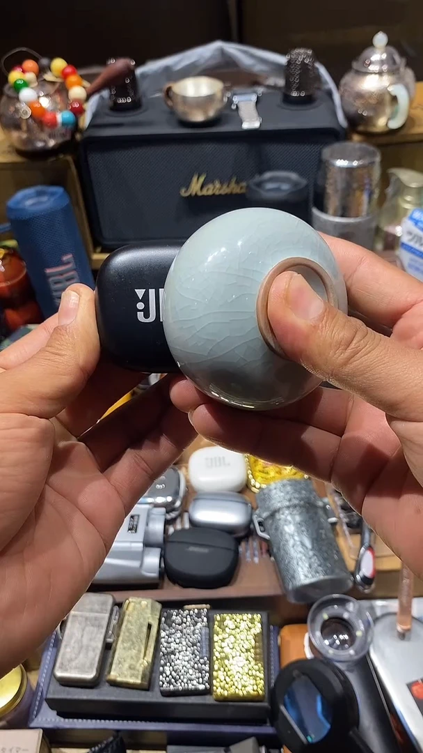 瓷片闪购商品 如图所示