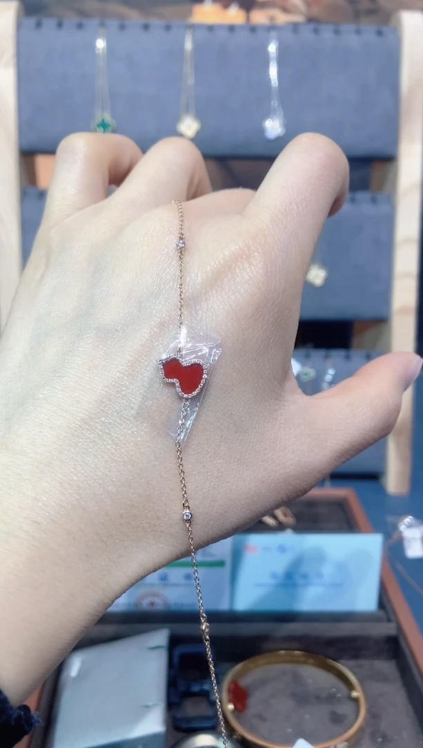 18K金镶嵌手链钻石乙*萧钻石k玫