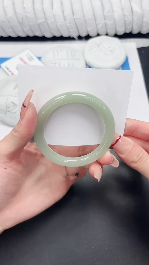 未镶嵌手镯石英质玉76-52.2DY