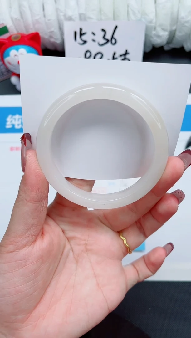 【闪购商品】石英质玉手镯未镶嵌14