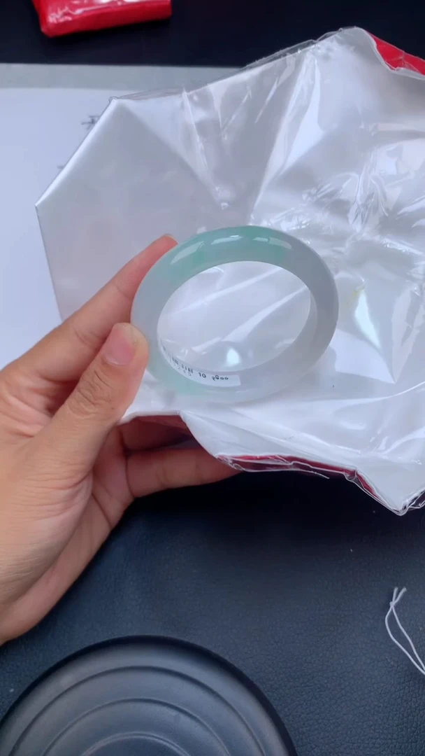 【闪购商品】翡翠手镯未镶嵌天然缅甸A货翡翠手镯