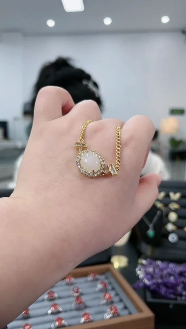 【闪购商品】和田玉手链未镶嵌天然玉石多样性发货