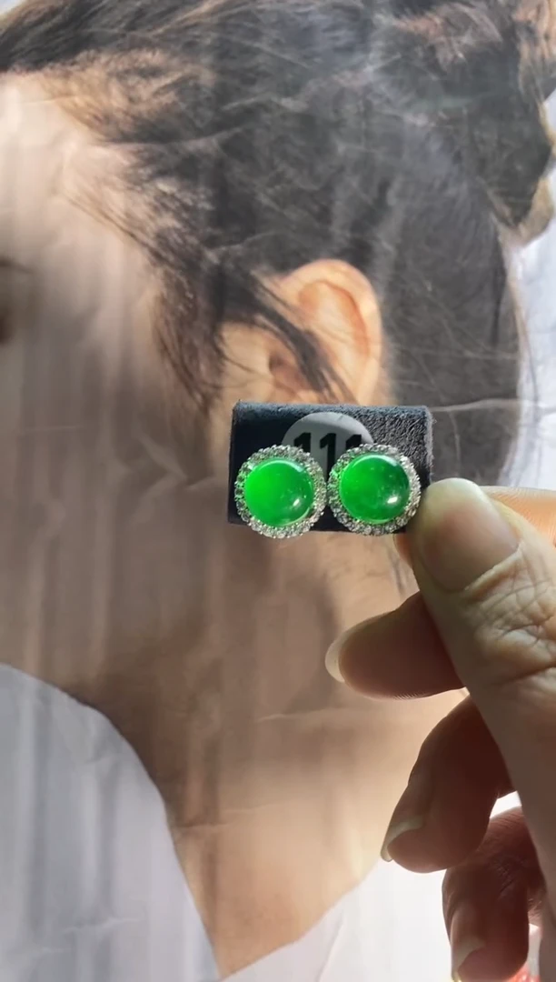 【闪购商品】翡翠耳饰银S925镶嵌111....