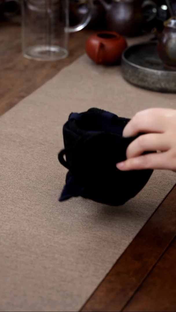 茶壶紫砂黑色收奶布袋小号