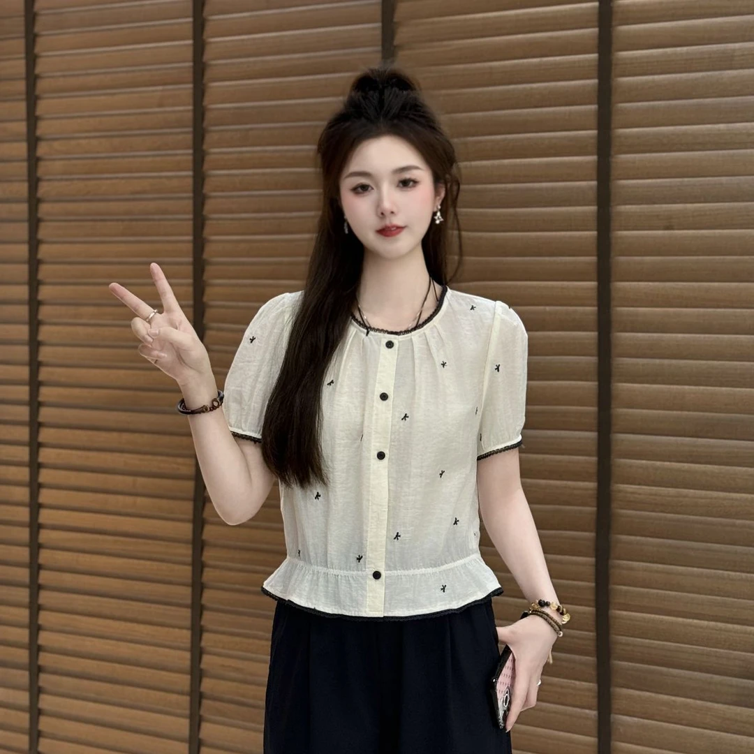宿慕SUMU女装刺绣圆领短袖小衫2025新款夏季单排扣衬衫小众女装