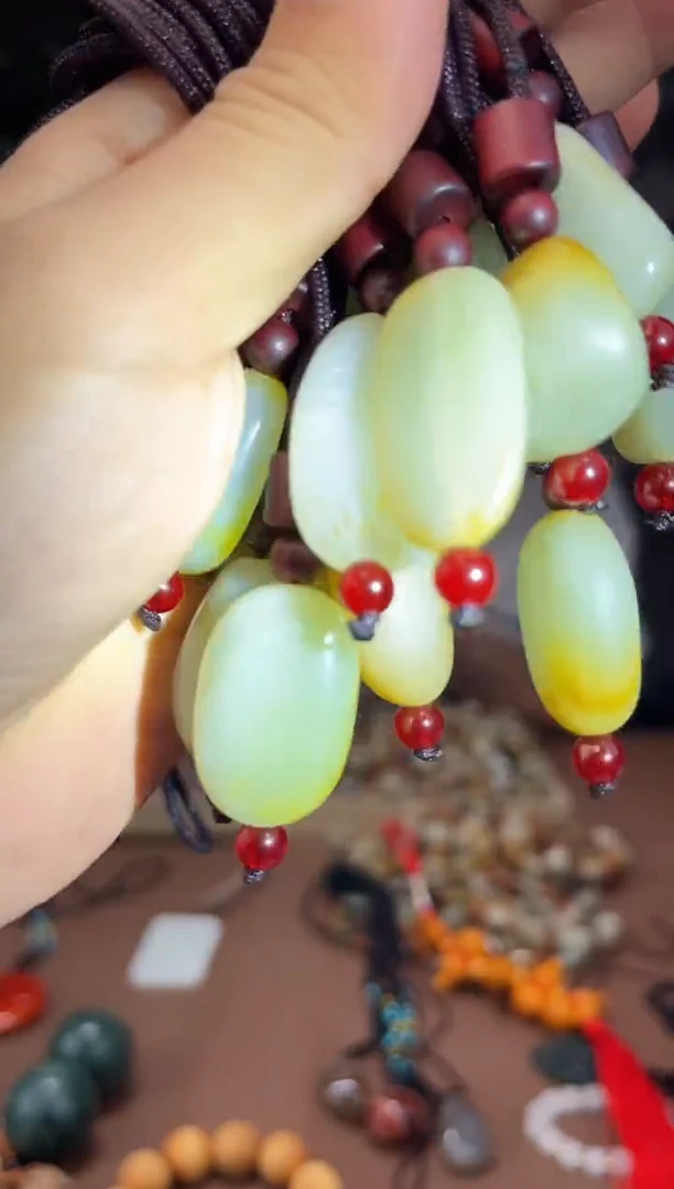 和田玉未镶嵌颈饰A224