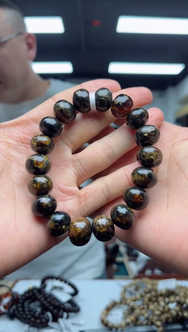 【闪购商品】琥珀裸石未镶嵌抚顺琥珀黑花手串14+