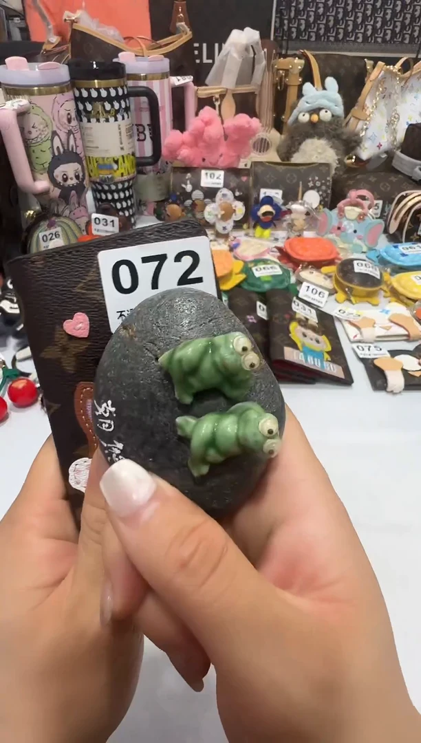 瓷片七天无理由退换货