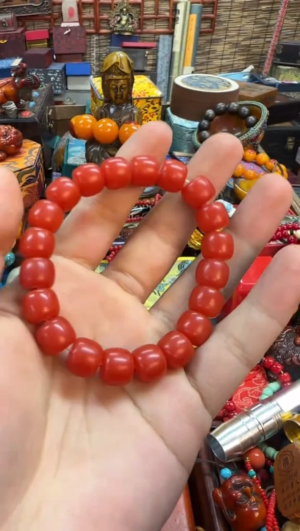 【闪购商品】蜜蜡裸石未镶嵌推荐好物如图所示