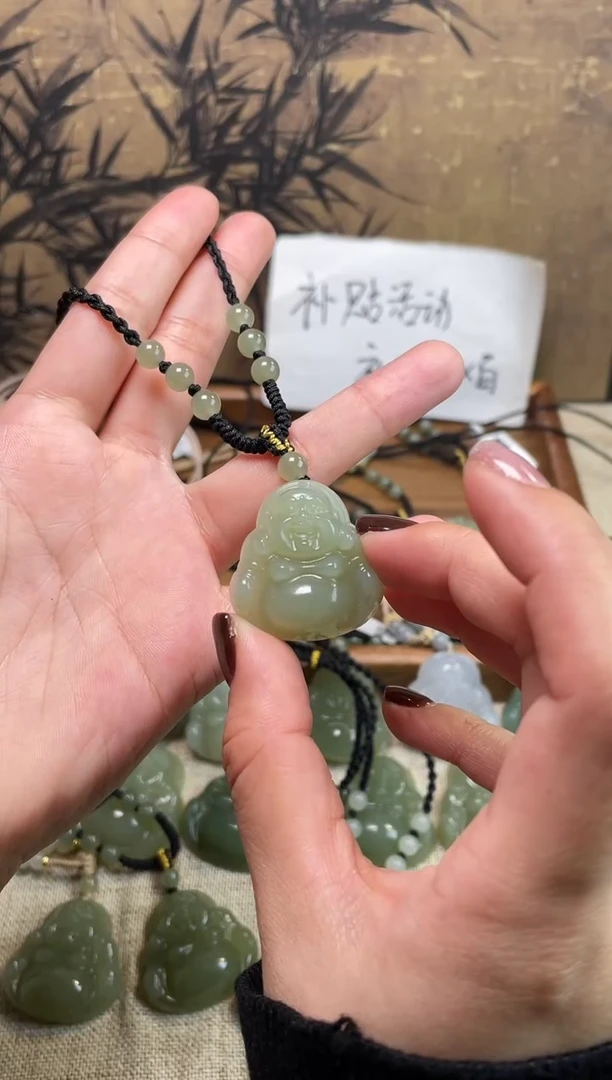 【闪购商品】和田玉颈饰未镶嵌30佛