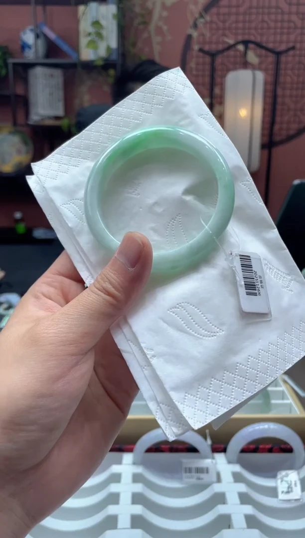 未镶嵌手镯翡翠2048******