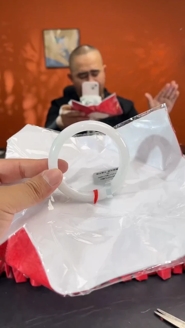未镶嵌手镯翡翠1 58