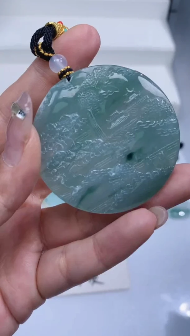 颈饰未镶嵌翡翠吊坠