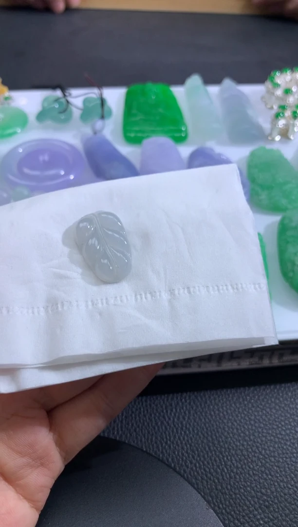 【闪购商品】定制翡翠未镶嵌翡翠